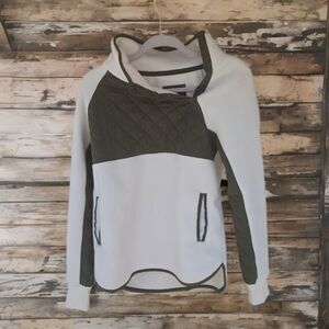 NWT Asymmetrical Snap-Up Cream And Olive Green Abercrombie & Fitch Fleece Size S